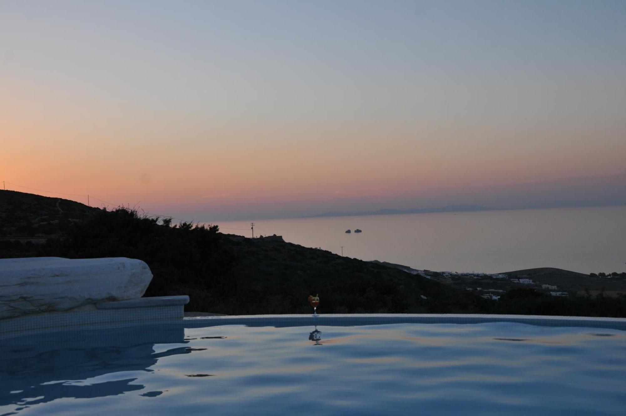 Villa Aeolos With 2 Private Pools Σαρακίνικο Εξωτερικό φωτογραφία